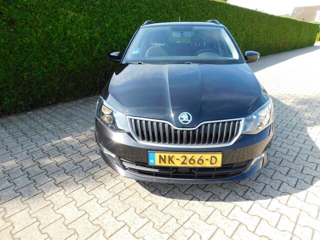 Skoda FABIA Combi 1.0 Ambition Bus, Navi, Pdc, Cruise