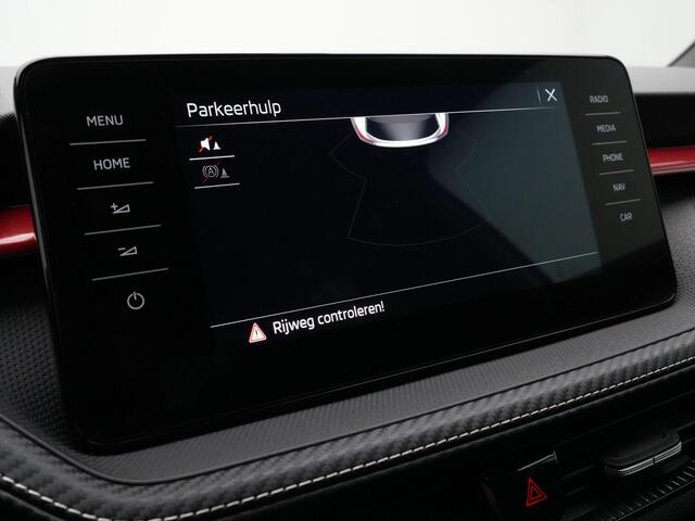 Skoda FABIA 1.0 TSI 95 pk Monte Carlo | LED | Sportstoelen | Cruise control | Parkeersensoren achter | Apple Carplay/Android Auto | 17 inch