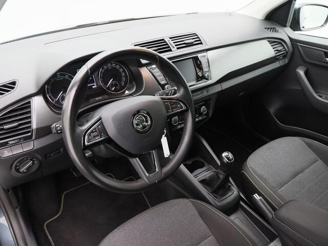 Skoda FABIA 1.0 TSi Business Edition | Trekhaak | Cruise Control | Parkeersensoren | Navigatiesysteem | Airco | Bluetooth | 16 Inch