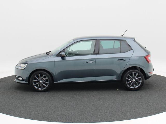 Skoda FABIA 1.0 TSi Business Edition | Trekhaak | Cruise Control | Parkeersensoren | Navigatiesysteem | Airco | Bluetooth | 16 Inch
