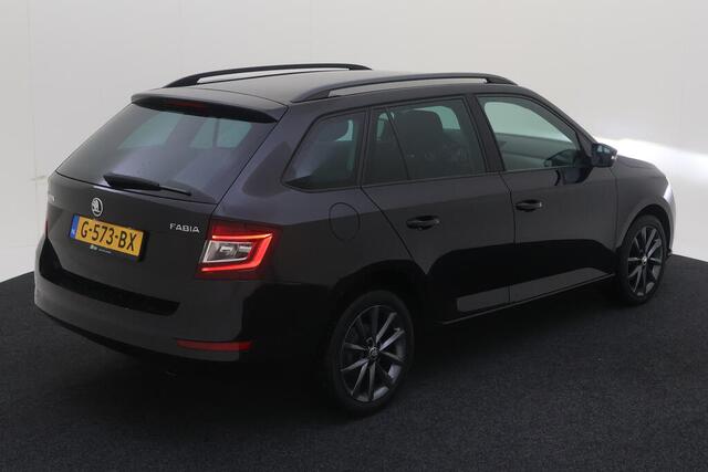 Skoda FABIA Combi 1.0 Business Edition / Led verlichting / Stoelverwarming / Navigatie / Climate Control
