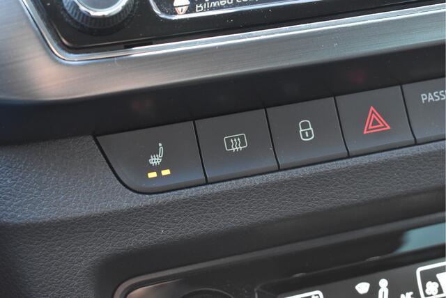 Skoda FABIA Combi 1.0 TSI Business Edition NL-auto, Navi, Stoelverwarming, Keyless, Climate control, Cruise, Carplay