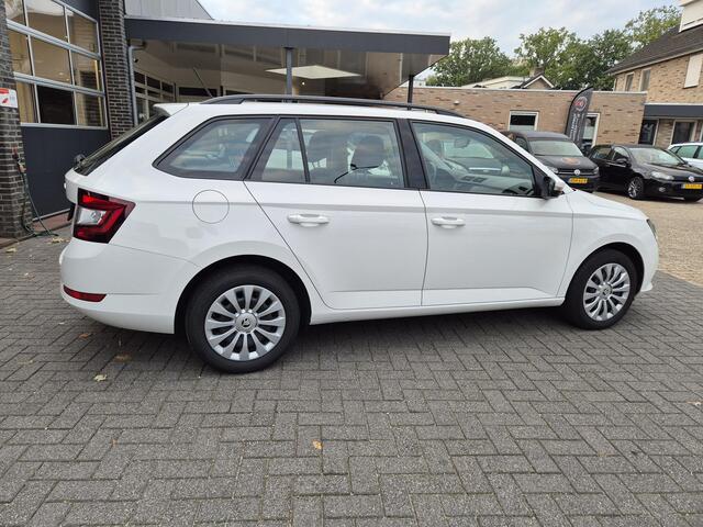 Skoda FABIA Combi 1.0 TSI Ambition navi