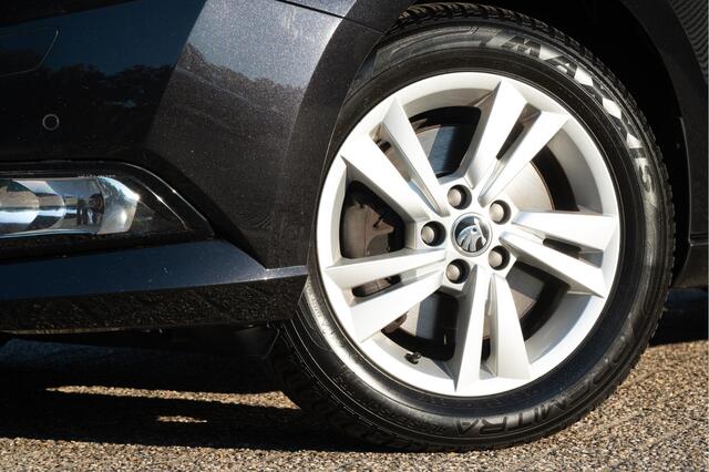 Skoda FABIA 1.0 TSI Style 110pk DSG | Navi by App | Stoelverw. | Keyless | Camera | PDC V+A | Cruise