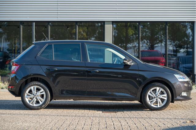 Skoda FABIA 1.0 TSI Style 110pk DSG | Navi by App | Stoelverw. | Keyless | Camera | PDC V+A | Cruise