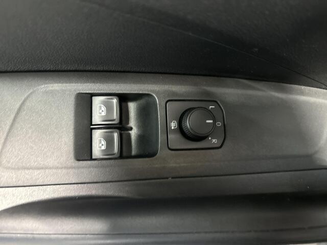 Skoda FABIA 1.0 TSI 95pk Active · Apple/Android Car Play · Cruise Control · Airco · DAB · 15'' Inch · Garantie t/m 06-03-2027 of 100.000km