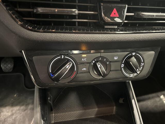 Skoda FABIA 1.0 TSI 95pk Active · Apple/Android Car Play · Cruise Control · Airco · DAB · 15'' Inch · Garantie t/m 06-03-2027 of 100.000km