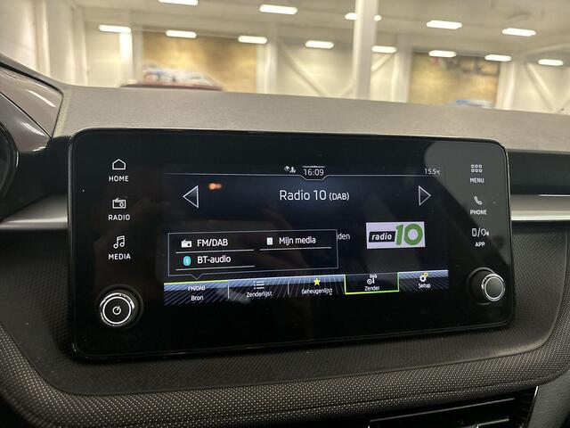 Skoda FABIA 1.0 TSI 115pk DSG Selection · Apple/Android Car Play · P-Sensoren · Cruise Control · Airco · 15'' Inch · Garantie t/m 21-10-2028 of 100.000km