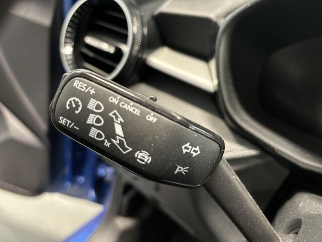 Skoda FABIA 1.0 TSI 115pk DSG Business Edition · Apple/Android Car Play · P-Sensoren · Cruise Control · Airco · Getint Glas · 15'' Inch · Garantie t/m 29-09-2028 of 100.000km