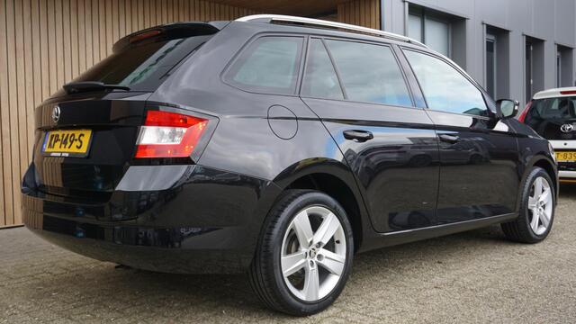 Skoda FABIA Combi 1.2 TSI 90pk Style Business Pano.dak Navi 16inch LM Stoelverwarming Sportstoelen *NL auto* 86468km!
