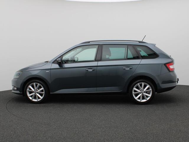 Skoda FABIA Combi 1.0 TSI Clever 95PK Trekhaak, Stoelverwarming, Climate control, Cruise control, Parkeersensoren achter, Navi, 16" LM Velgen