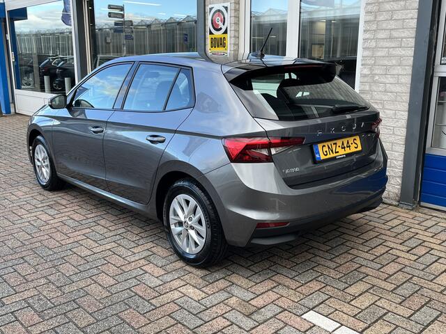 Skoda FABIA 1.0 TSI Selection / GARANTIE TM 10-2028/ LED/ CRUISE CONTROL/ DAB/ SMARTLINK/ BLUETOOTH/ PARK. SENSOREN A/ AIRCO/ LEDER MULTI. STUUR/ 15" LMV