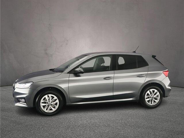 Skoda FABIA Selection 1.0 TSI 115pk DSG Automaat Cruise control, Parkeersensor achter, Stoelverwarming, LED koplampen, App connect, Airco, Stuurwiel verwarmd