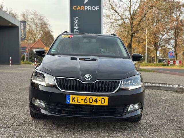 Skoda FABIA 1.2 TSI Combi Ambition Business '' Trekhaak - Infotainmentsystem - PDC ''