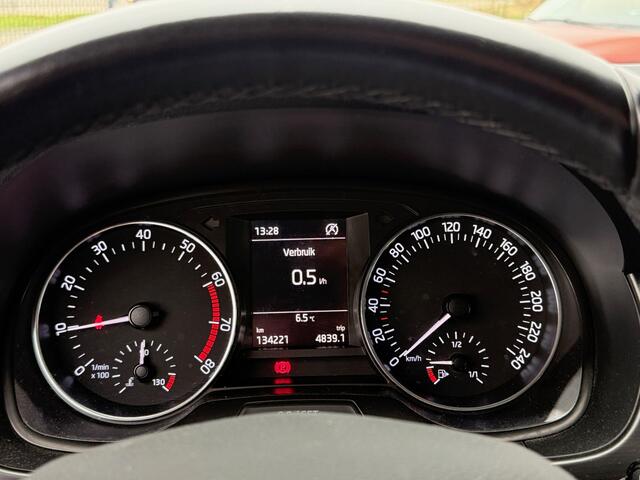 Skoda FABIA Combi 1.0 TSI 110pk Clever | Climate control | Parkeersens. | Stoelverw. | Cruise control