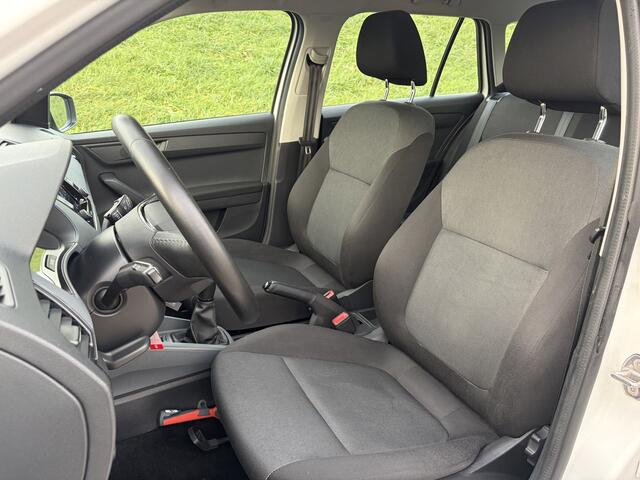 Skoda FABIA Combi 1.0 TSI Active BTW Auto | Apple Carplay | Lederen multifunct. Stuur | Airco