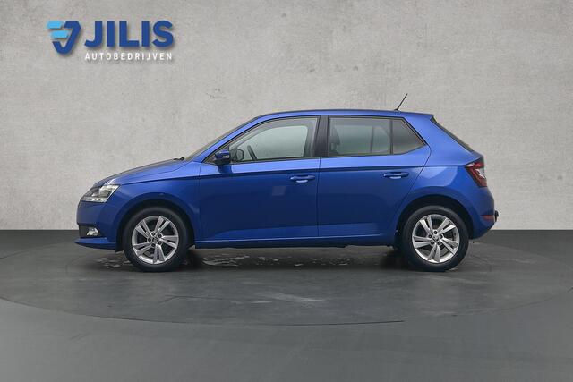 Skoda FABIA 1.0 TSI Ambition | Trekhaak | Apple Carplay | Parkeersensoren | Cruise control