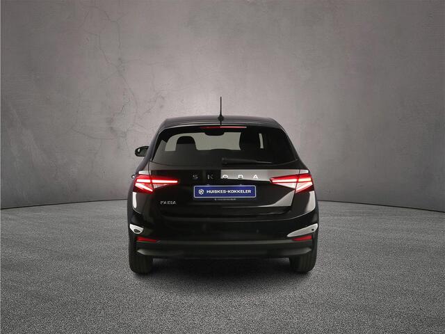 Skoda FABIA Selection 1.0 TSI 115pk DSG Automaat Cruise control, Stuurwiel verwarmd, Parkeersensor achter, App connect, LED koplampen, Stoelverwarming, Airco, Bluetooth