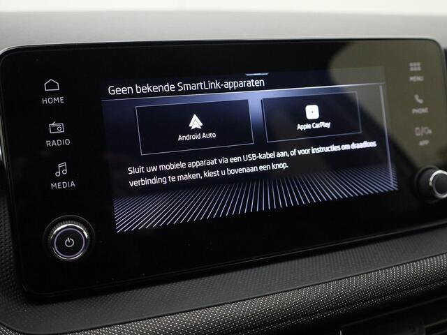 Skoda FABIA 1.0TSI/115PK Selection DSG · Apple/Android · Parkeersensoren · Stoel -& stuurverwarming · Garantie tot maart 2029 of 60000km.