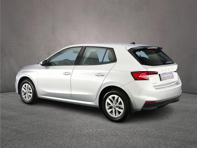 Skoda FABIA Ambition 1.0 TSI 110pk DSG Automaat Cruise control, Parkeersensoren, Airco, DAB, Radio, Stoelverwarming, LED koplampen, App connect