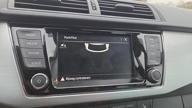 Skoda FABIA Combi 1.0 TSI 95pk Drive / Navigatie / Apple Carplay / Stoelverwarming / Parkeersensoren