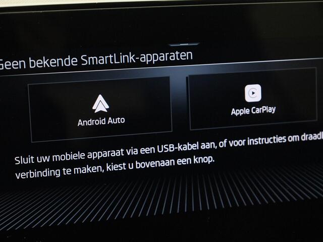 Skoda FABIA 1.0TSI/115PK Selection DSG · Apple/Android · Parkeersensoren · Stoel -& stuurverwarming · Einde garantie 27-04-2027 of 60000km.