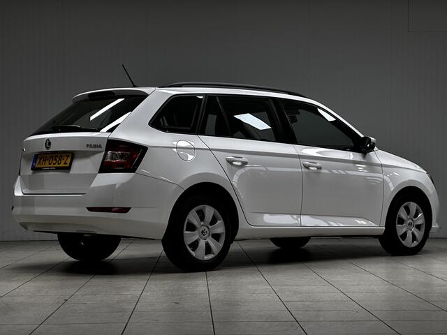 Skoda FABIA Combi 1.0 Active/ LED Dagrijverl./ Airco/ Cruise/ Bluetooth/ Elek.Pakket/ Isofix/ C.V.Afstand/ Radio+USB/ Boordcomputer.