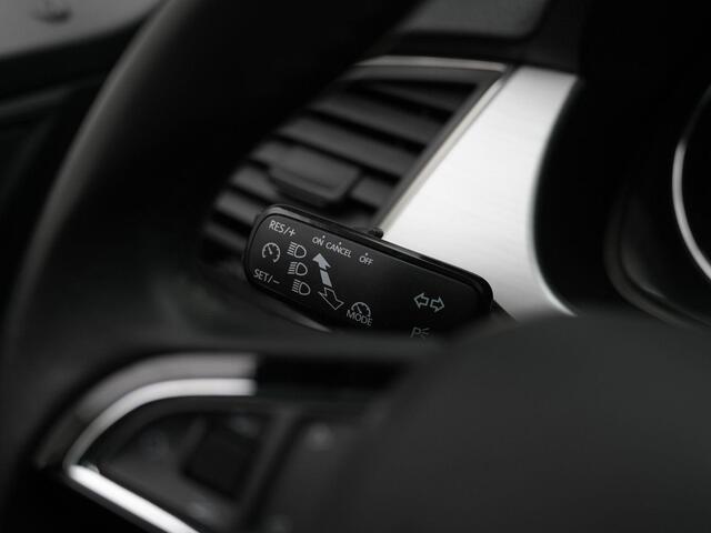 Skoda FABIA 1.0 TSI 95 pk Drive | Panoramadak | Trekhaak | Navigatie | Parkeersensoren achter