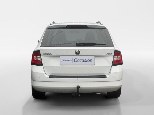 Skoda FABIA Combi 1.0 TSI Style Business | Automaat | Navigatie | Panorama Dak | Stoelverwarming | Parkeersensoren | Trekhaak | Climate Control