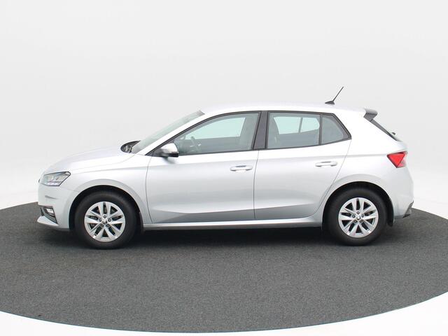 Skoda FABIA 1.0 TSi 110 Pk Automaat Business Edition | Cruise Control | Climate Control | Parkeersensoren | Stoelverwarming | Bluetooth | Carplay | 15 Inch | 33.912 Km!!