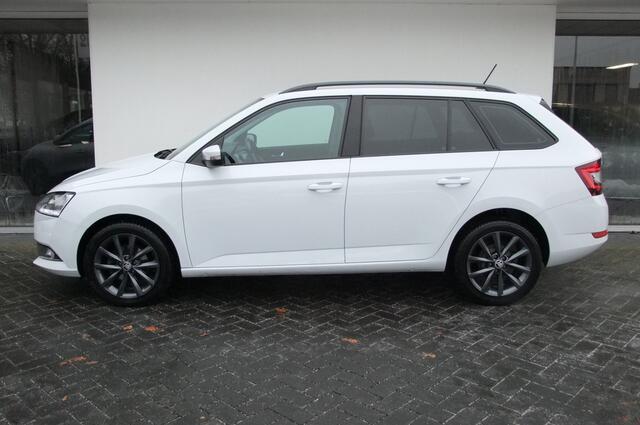 Skoda FABIA Combi 1.0 TSI Business Edition / Carplay/ Trekhaak/ Clima/ DAB/ Parkeersensoren A