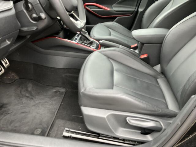 Skoda FABIA 1.0 TSI Monte Carlo o.a. Nappa lederen interieur, Licht & Zicht Plus- en Travel assistpakket, AW banden en stoelverwarming