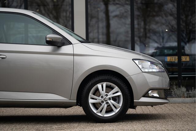 Skoda FABIA 1.0 TSI 110pk DSG Ambition | Navi by App | 4-season | PDC | Lmv