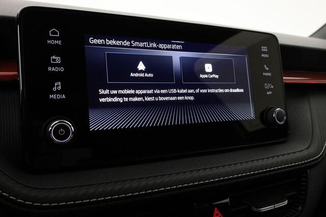 Skoda FABIA 1.0 TSI Monte Carlo | ACC | 17 inch | Keyless | Stoelverwarming