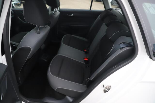 Skoda FABIA Combi 1.0 TSI Ambition 95PK Navigatie Carplay Android Airco Cruise Control Parkeersensor