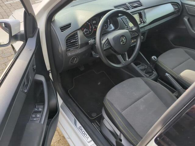 Skoda FABIA Combi 1.0 TSI Business Edition Navigatie Android/Carplay LM Velgen PDC Cruise