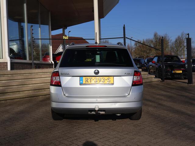 Skoda FABIA Combi 1.0 TSI AMBITION + TREKHAAK | NAVIGATIE | CLIMATE | CRUISE | LMV