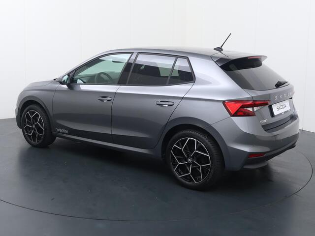 Skoda FABIA Selection 1.0 TSI 95 pk | 17" All-season | Apple CarPlay / Android Auto | Parkeersensoren | Cruise control | Getint glas |