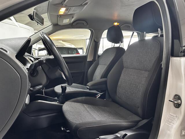 Skoda FABIA Combi 1.0 TSI Business Edition /Trekhaak! /Apple + Android /DAB+! /Airco /Cruise /Elek. pakket /Bluetooth /16"LMV /PDC /Mistlampen /Getint glas.