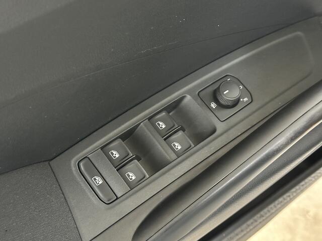 Skoda FABIA 1.0 TSI Business 115 pk DSG | Climate | Stoel verw. | Apple Carplay/Android Auto |