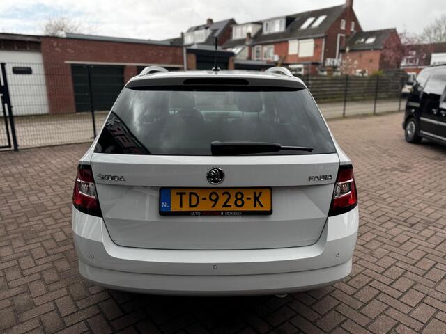 Skoda FABIA 1.0 TSI CLEVER / NAVI / LED / STOELVERW.. / CRUISE / PDC!