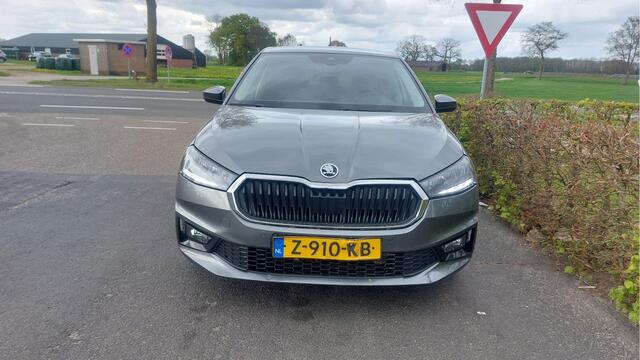 Skoda FABIA 1.0 TSI Business Edition CLIMA/NAVI/LED 70264 KM BJ 2024