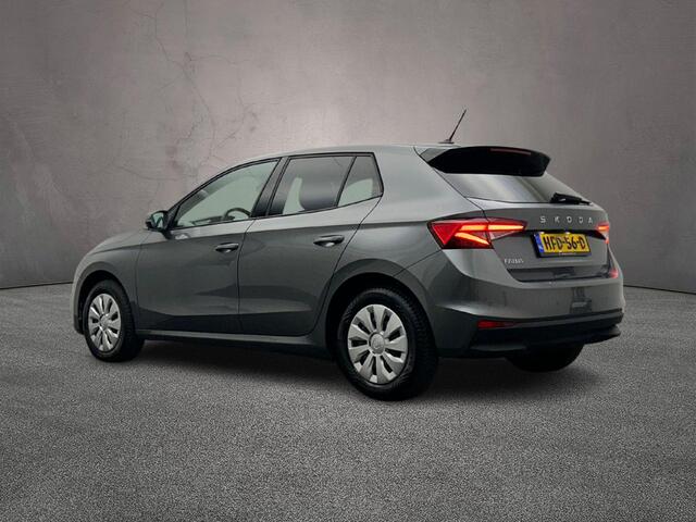 Skoda FABIA Selection 1.0 TSI 95pk Cruise control, App connect, Parkeersensor achter, LED koplampen, Airco, DAB, Radio, Bluetooth