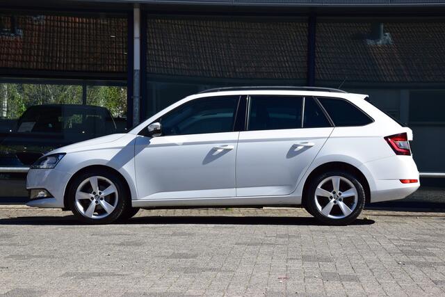 Skoda FABIA Combi 1.0 TSI 96PK Ambition | Org. NL | Incl. BOVAG Garantie | Adaptive Cruise Control | Parkeersensoren V&A | 16'' Velgen | Automatische Airco | Apple Carplay/Android Auto |