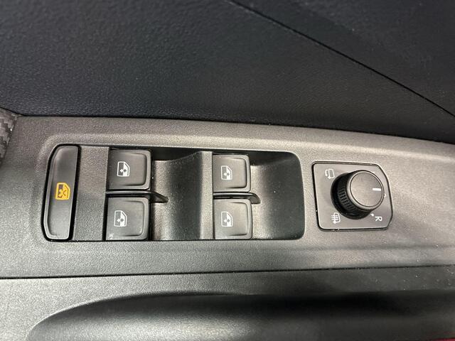 Skoda FABIA 1.0 TSI 110pk DSG Monte Carlo · Camera · Apple/Android Car Play · Stoelverwarming · Cruise Control · 17'' Inch · Garantie t/m 14-08-2029 of 100.000km