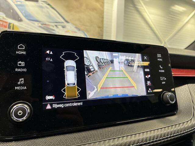 Skoda FABIA 1.0 TSI 110pk DSG Monte Carlo · Camera · Apple/Android Car Play · Stoelverwarming · Cruise Control · 17'' Inch · Garantie t/m 14-08-2029 of 100.000km