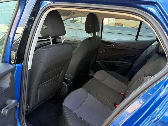 Skoda FABIA 1.0 TSi 95pk Ambition 5-drs. CARPLAY/CRUISE/PDC/TREKHAAK/STOELVERWARMING