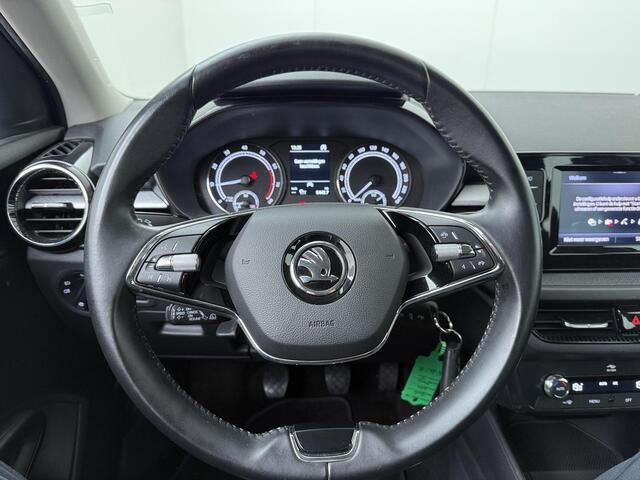 Skoda FABIA 1.0 TSI Ambition | 95 PK | Adaptive cruise control | Climate control | Apple Carplay/Android Auto |