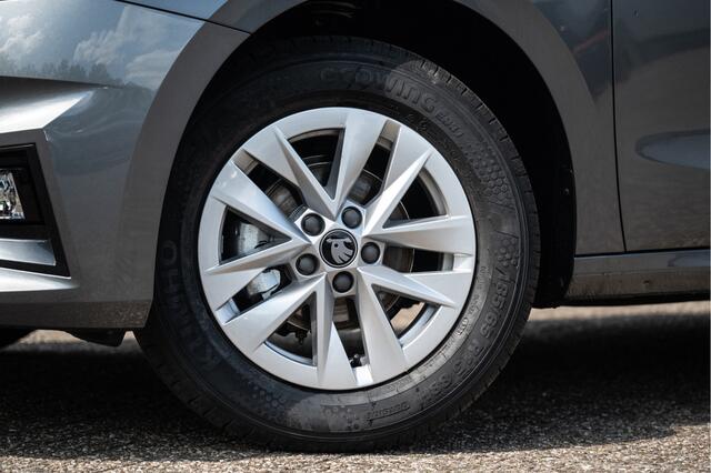 Skoda FABIA 1.0 TSI Selection | Navi by App | Camera | Clima | Stoelverw. | PDC | Keyless