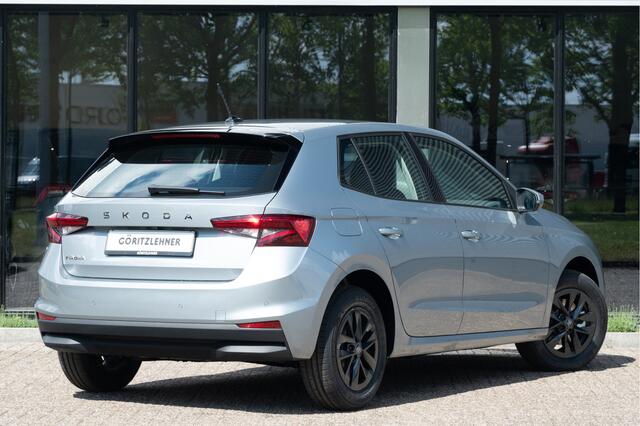 Skoda FABIA 1.0 TSI Selection | Navi by App | Camera | Clima | Stoelverw. | PDC V+A | Keyless